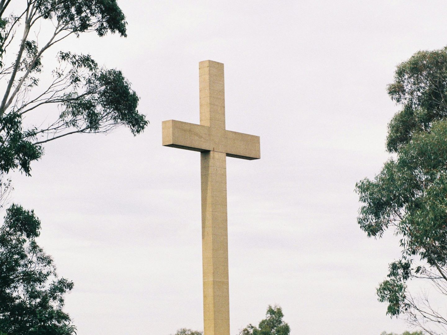 Way of the Cross: Journey with Jesus and Refugees